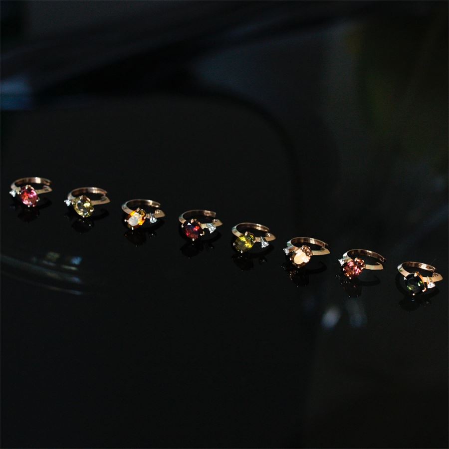 Tourmaline 'Balance' cuff earring BALANCE | OR1 MONO TORMVS CT 0,02 AU9R